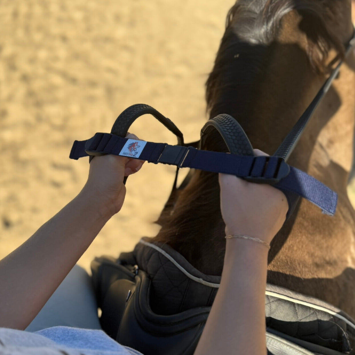 TactEQ2 | Adjustable Hand Alignment Aid for Softer, Lighter Riding