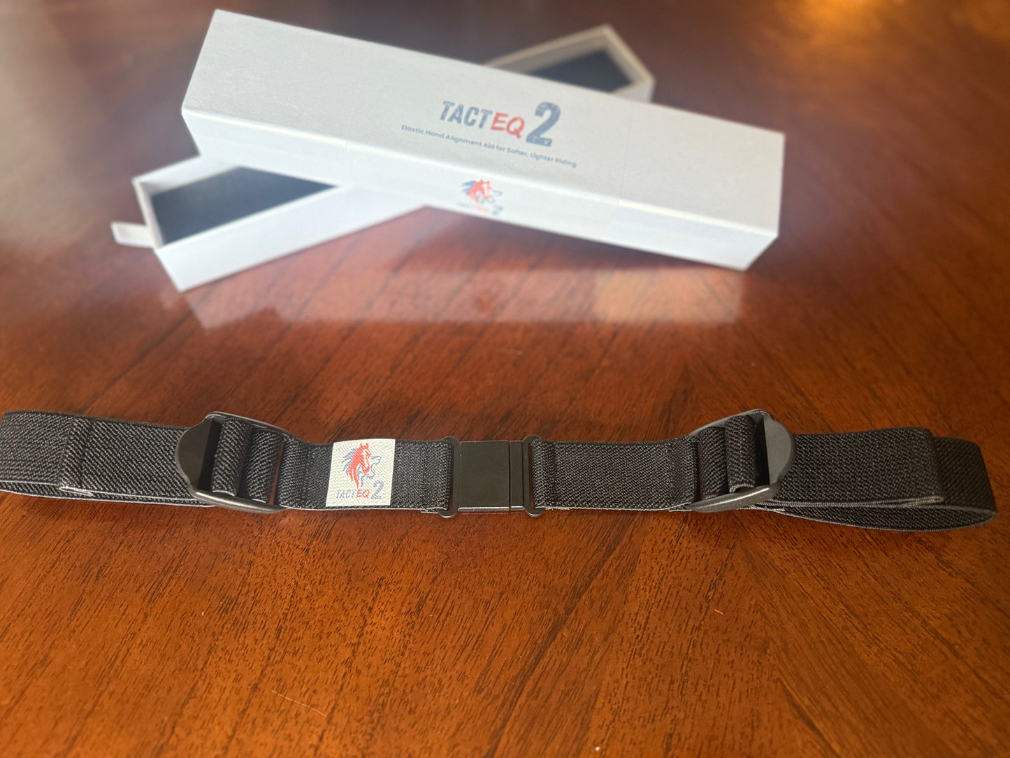 TactEQ2 | Adjustable Hand Alignment Aid for Softer, Lighter Riding